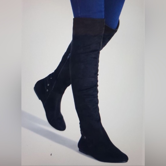 *SOLD* Marian Lace Up Boot - Picture 5 of 8